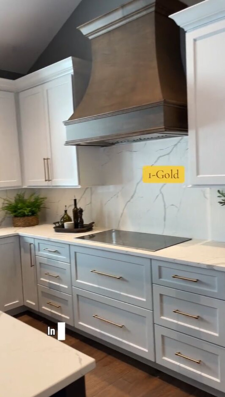 Busting Design Myths: How to Mix Metals in Your Kitchen