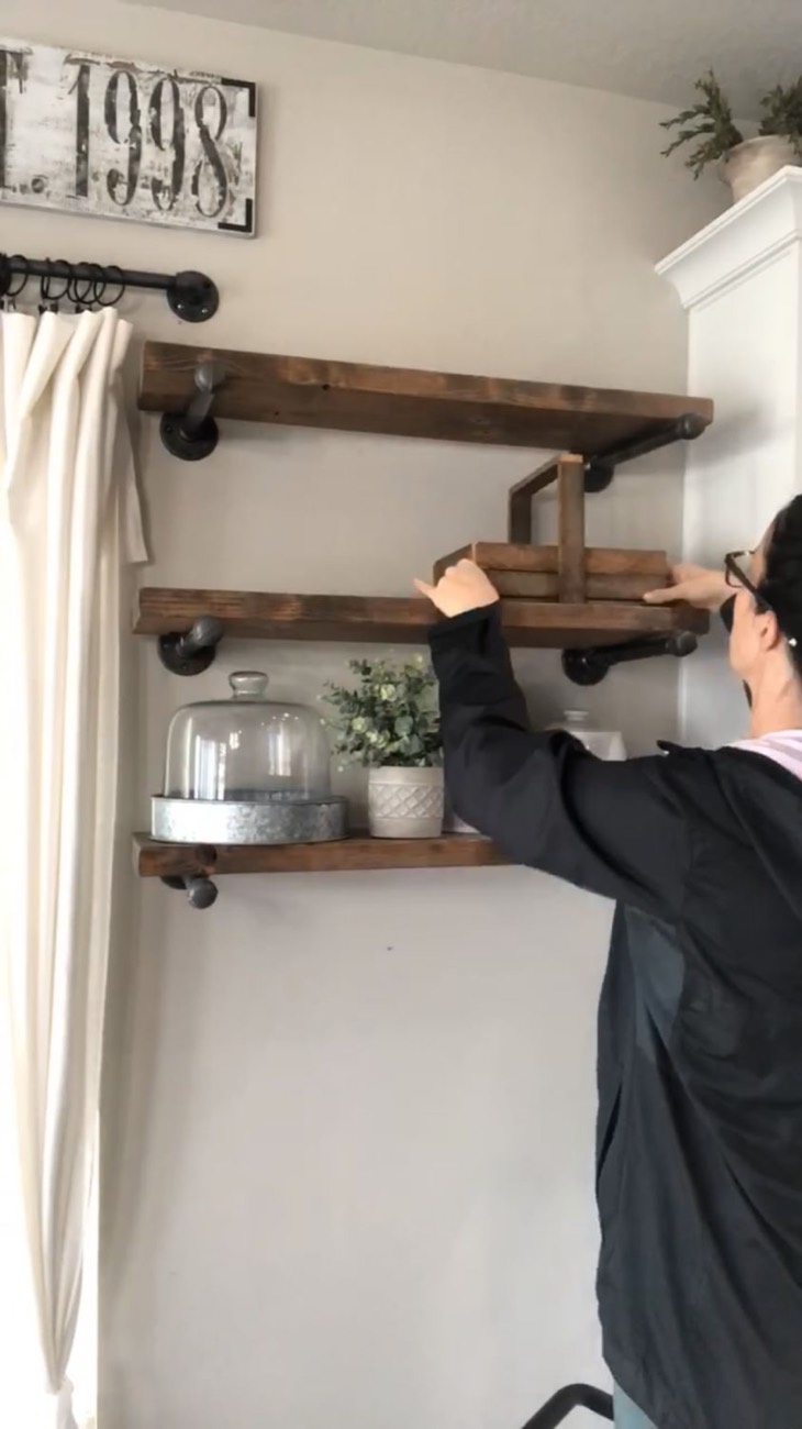 Simple Shelf Styling